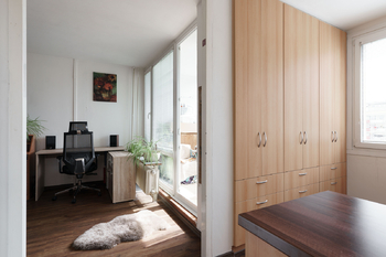 Prodej bytu 3+1 v osobním vlastnictví 72 m², Praha 8 - Kobylisy