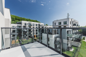 BALKON - Pronájem bytu 2+kk v osobním vlastnictví 53 m², Praha 10 - Hostivař