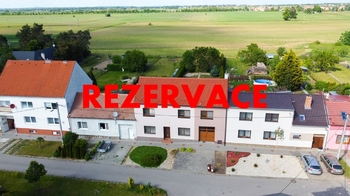 Prodej domu 300 m², Lanžhot