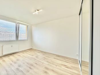Pronájem bytu 3+1 v osobním vlastnictví 67 m², Praha 8 - Kobylisy
