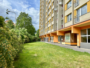 Pronájem bytu 3+1 v osobním vlastnictví 67 m², Praha 8 - Kobylisy
