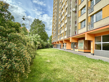 Pronájem bytu 3+1 v osobním vlastnictví 67 m², Praha 8 - Kobylisy