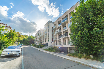 Prodej bytu 4+kk v osobním vlastnictví 130 m², Praha 5 - Smíchov