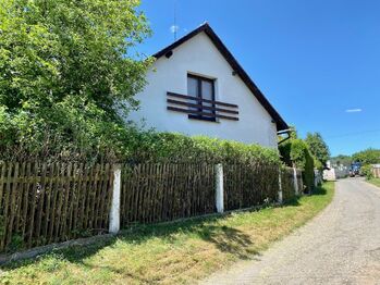 Krásná chalupa na prodej Křivoklátsko - Prodej chaty / chalupy 230 m², Nezabudice