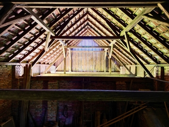 Krásná chalupa se stodolou - Křivoklátsko - Prodej chaty / chalupy 230 m², Nezabudice