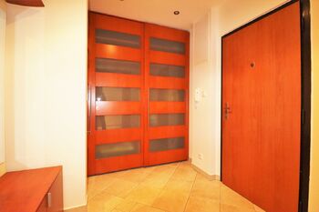 Předsíň - Pronájem bytu 3+1 v osobním vlastnictví 100 m², Praha 4 - Podolí