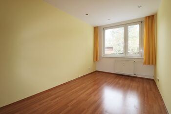 2. samostatný pokoj - Pronájem bytu 3+1 v osobním vlastnictví 100 m², Praha 4 - Podolí