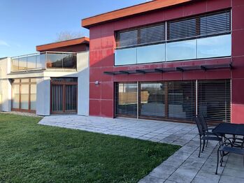 Pronájem domu 320 m², Praha 9 - Hloubětín