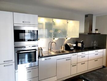 Pronájem domu 320 m², Praha 9 - Hloubětín