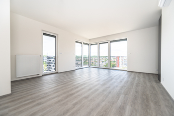 Pronájem bytu 2+kk v osobním vlastnictví 48 m², Praha 9 - Hloubětín