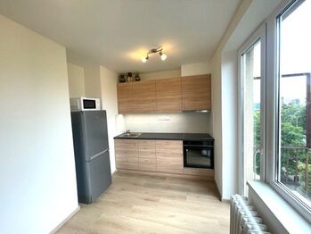 Pronájem bytu 2+kk v osobním vlastnictví 51 m², Praha 4 - Michle