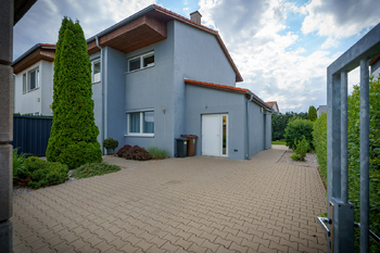Prodej domu 140 m², Nehvizdy