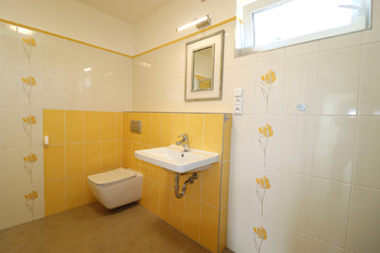 Pronájem domu 75 m², Mšecké Žehrovice