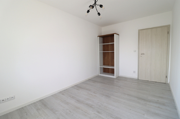 2. pokoj - Pronájem domu 75 m², Mšecké Žehrovice