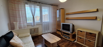 Obývací pokoj - Pronájem bytu 1+1 v družstevním vlastnictví 32 m², Vyškov