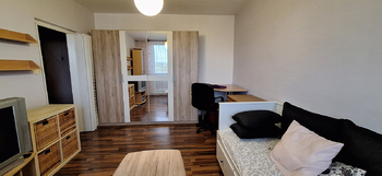 Obývací pokoj - Pronájem bytu 1+1 v družstevním vlastnictví 32 m², Vyškov