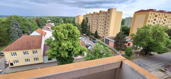 Výhled z balkonu - Pronájem bytu 1+1 v družstevním vlastnictví 32 m², Vyškov