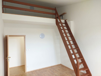 Pronájem bytu 2+kk v osobním vlastnictví 58 m², Praha 10 - Strašnice