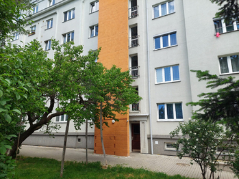 Pronájem bytu 2+kk v osobním vlastnictví 58 m², Praha 10 - Strašnice