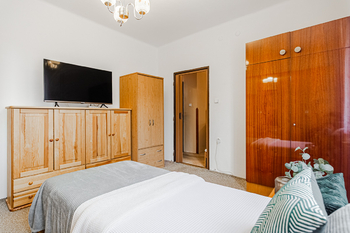 Prodej bytu 2+1 v osobním vlastnictví 52 m², Unhošť