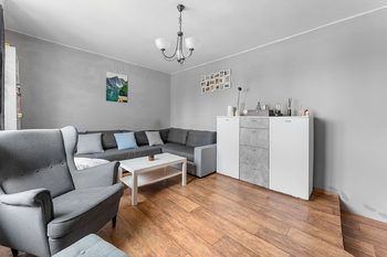 Prodej domu 230 m², Jirny
