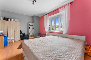 Prodej domu 230 m², Jirny