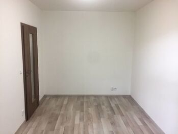 Pronájem bytu 3+kk v osobním vlastnictví 92 m², Praha 9 - Klánovice