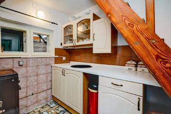 kuchyňské linka - Prodej chaty / chalupy 54 m², Bílovice nad Svitavou