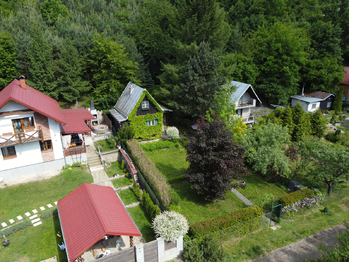 pohled z dronu - Prodej chaty / chalupy 54 m², Bílovice nad Svitavou