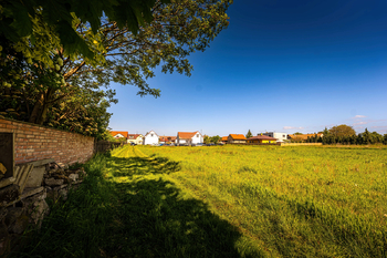 Prodej pozemku 3278 m², Vyšehořovice