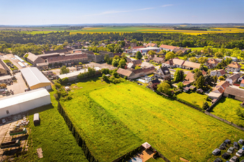 Prodej pozemku 3278 m², Vyšehořovice