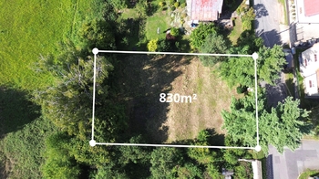 Prodej pozemku 830 m², Tuklaty