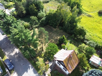 Prodej pozemku 830 m², Tuklaty