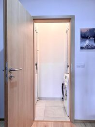Pronájem bytu 2+kk v osobním vlastnictví 66 m², Jinočany