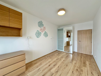 Pronájem bytu 2+kk v osobním vlastnictví 66 m², Jinočany