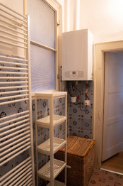Kotel - Pronájem bytu 1+1 v družstevním vlastnictví 38 m², Praha 4 - Nusle
