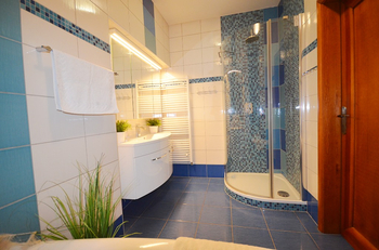 Prodej nájemního domu 200 m², Slaný