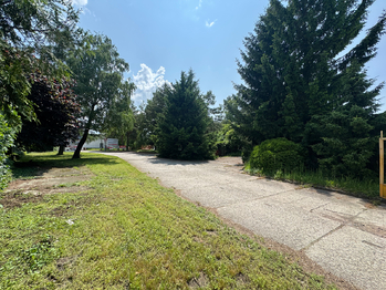 Prodej pozemku 4428 m², Kunovice