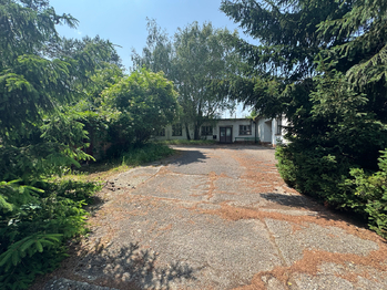 Prodej pozemku 4428 m², Kunovice