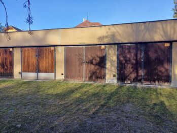 Pronájem garáže 18 m², Slaný