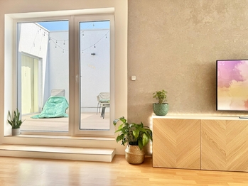 Prodej bytu 2+kk v osobním vlastnictví 76 m², Praha 10 - Uhříněves