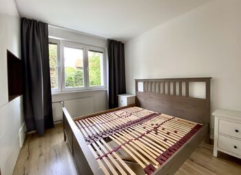 Pronájem bytu 3+1 v družstevním vlastnictví 71 m², Praha 10 - Malešice