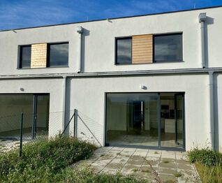 Pronájem domu 116 m², Praha 4 - Újezd u Průhonic
