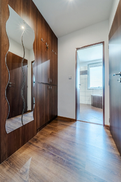 Prodej bytu 3+kk, 88 m² v klidné lokalitě – ulice Sychrov, Valašské Klobouky - Prodej bytu 3+kk v osobním vlastnictví 88 m², Valašské Klobouky