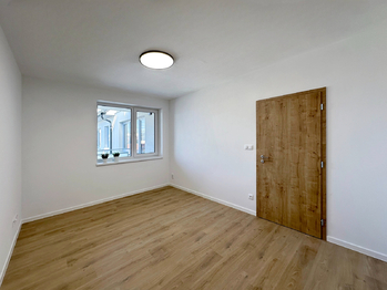 Pronájem bytu 2+kk v osobním vlastnictví 81 m², České Budějovice