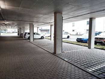 Pronájem garážového stání 12 m², Bučovice