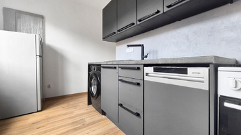Pronájem bytu 2+1 v osobním vlastnictví 53 m², Praha 10 - Záběhlice