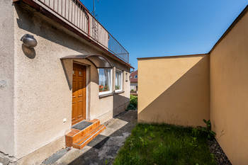 Vstup - Prodej domu 134 m², Roudnice nad Labem