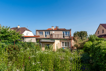 Pohled na dům ze zahrady - Prodej domu 134 m², Roudnice nad Labem