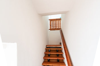 schodiště  - Prodej domu 134 m², Roudnice nad Labem